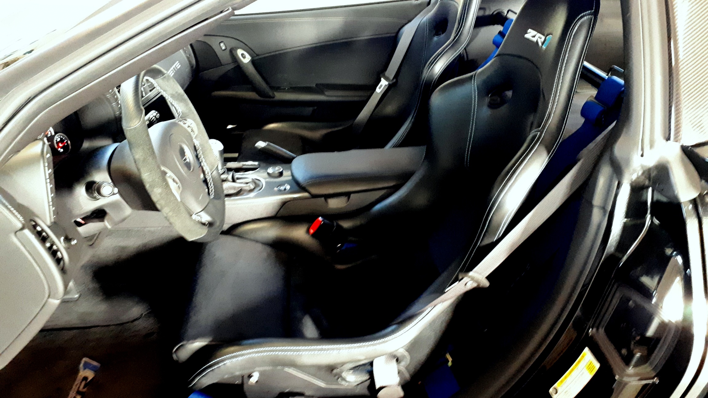 ZR1 09 ex Häny interior seats