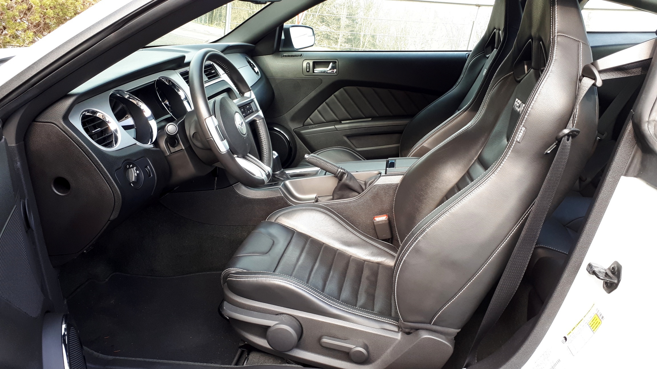 Mustang GT 13 ex Bachofner interior Recaro