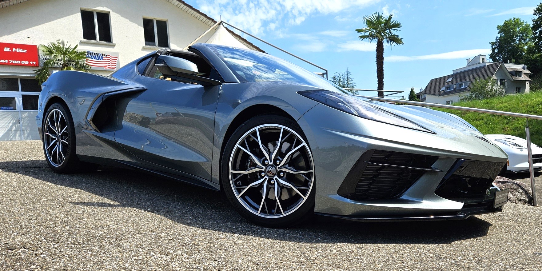 Corvette C8 Stingray Hardtop-Convert.